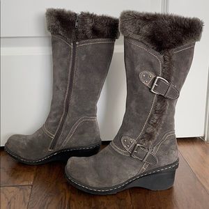 Beartraps Cathy wedge boots sz7.5